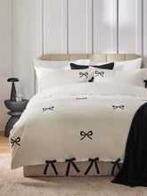 Bow Embriodered Bedding